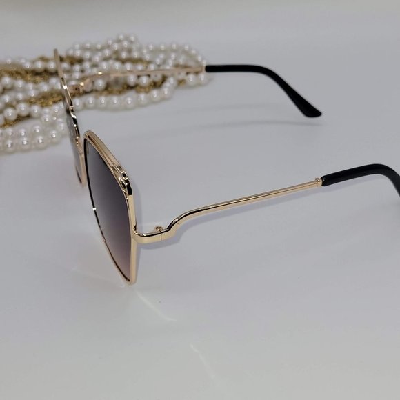 Pretty Kitty Cat Eye Sunglasses - LAST ONE!!! - Picture 3 of 10